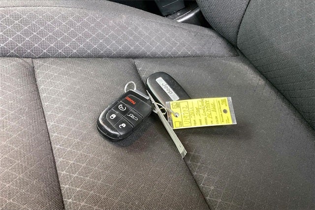 2021 Jeep Grand Cherokee Freedom Edition