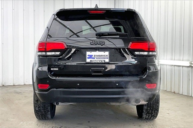 2021 Jeep Grand Cherokee Freedom Edition