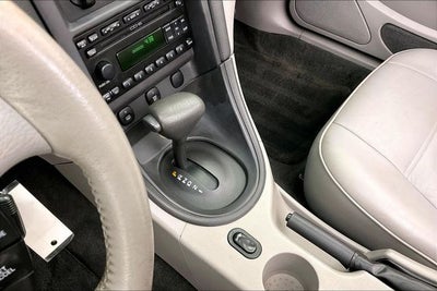 2004 Ford Mustang V6