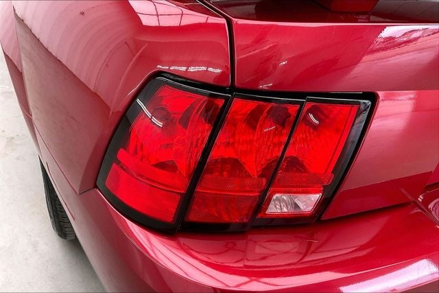 2004 Ford Mustang V6