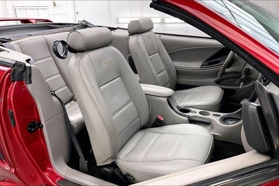 2004 Ford Mustang V6
