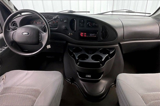 2006 Ford E-350SD XL