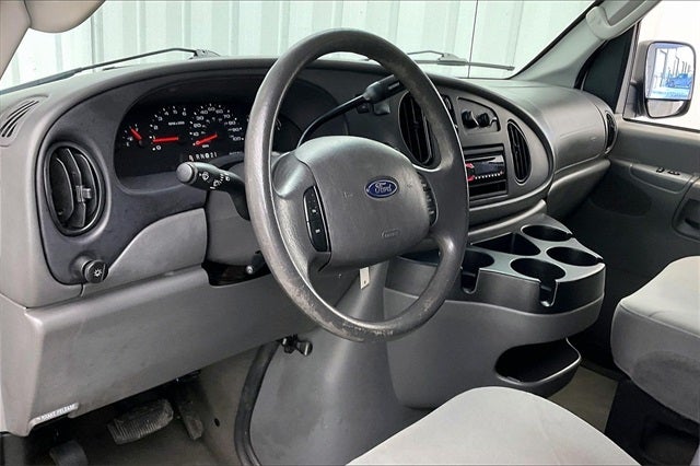 2006 Ford E-350SD XL