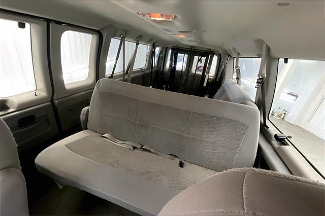 2006 Ford E-350SD XL