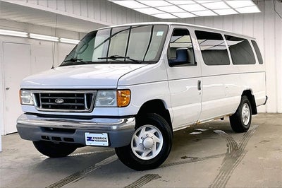 2006 Ford E-350SD XL