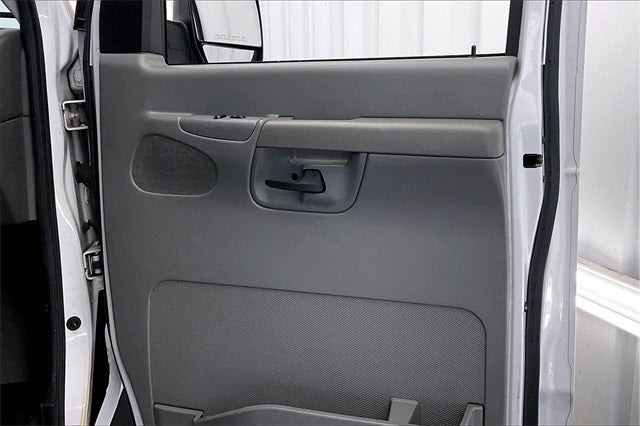 2006 Ford E-350SD XL