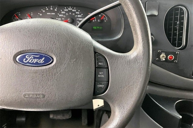 2006 Ford E-350SD XL