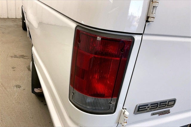 2006 Ford E-350SD XL