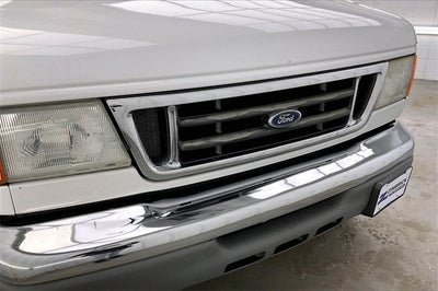 2006 Ford E-350SD XL