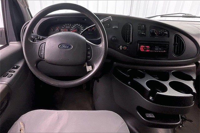 2006 Ford E-350SD XL