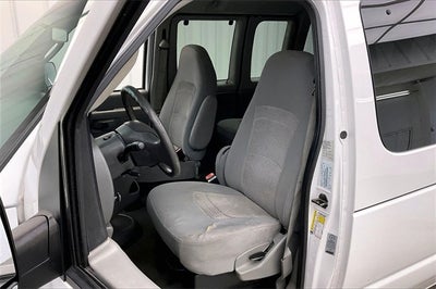 2006 Ford E-350SD XL