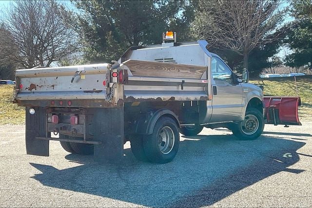 2006 Ford F-350SD XL DRW