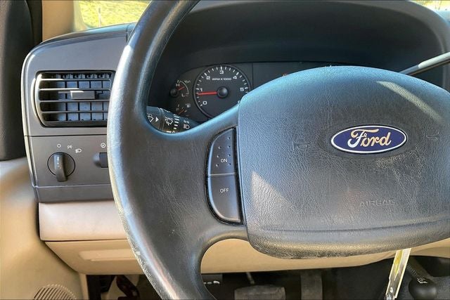 2006 Ford F-350SD XL DRW