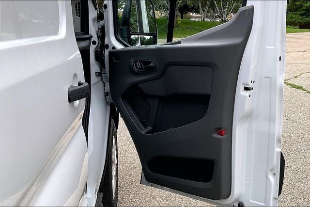 2022 Ford E-Transit-350 Base