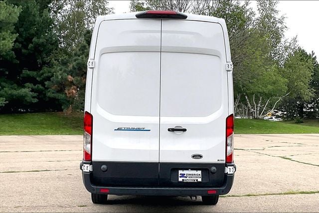 2022 Ford E-Transit-350 Base