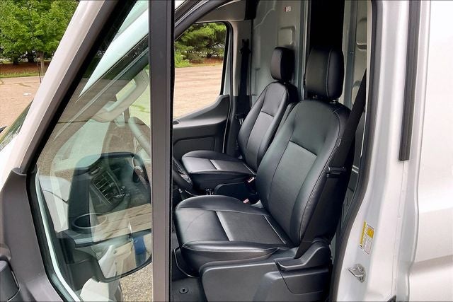 2022 Ford E-Transit-350 Base