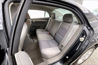 2011 Chevrolet Malibu LS 1LS