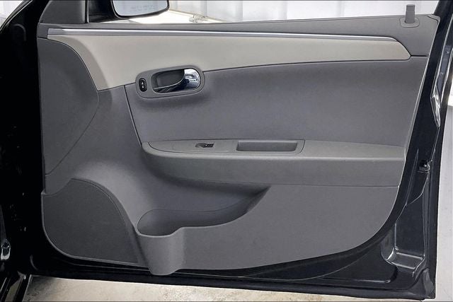 2011 Chevrolet Malibu LS 1LS