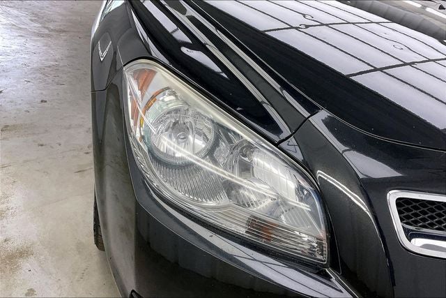 2011 Chevrolet Malibu LS 1LS