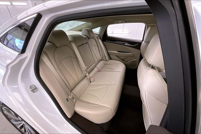 2017 Buick LaCrosse Essence