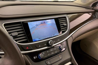 2017 Buick LaCrosse Essence