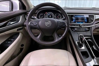 2017 Buick LaCrosse Essence
