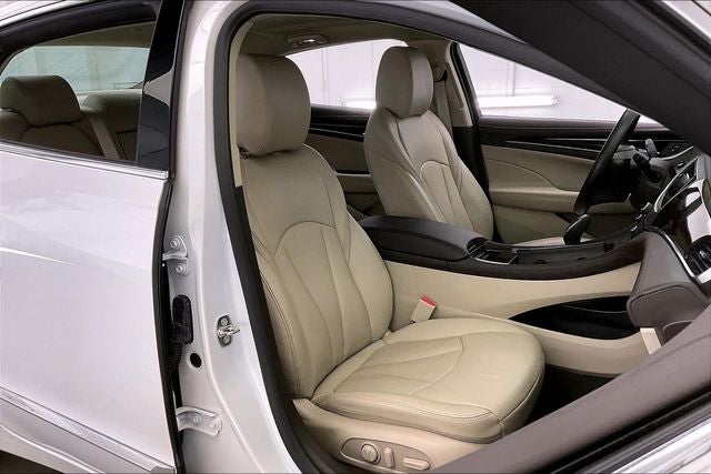 2017 Buick LaCrosse Essence