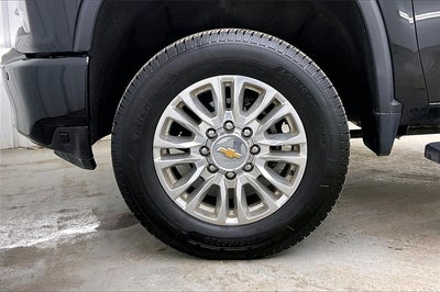 2022 Chevrolet Silverado 3500HD High Country