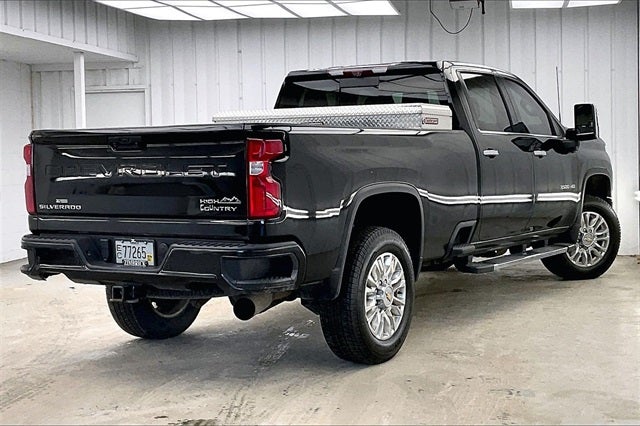 2022 Chevrolet Silverado 3500HD High Country
