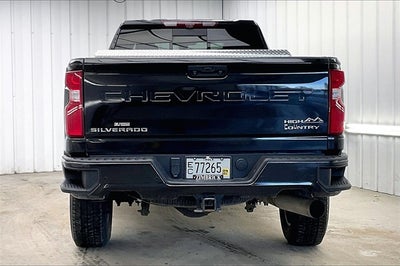 2022 Chevrolet Silverado 3500HD High Country