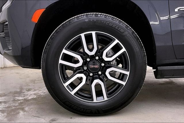 2023 GMC Yukon XL AT4