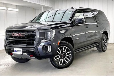 2023 GMC Yukon XL AT4