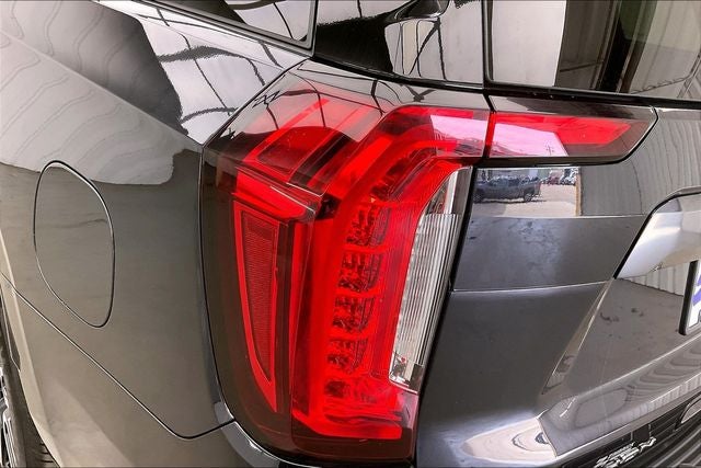 2023 GMC Yukon XL AT4