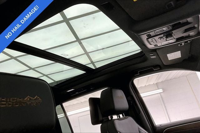 2021 Chevrolet Suburban High Country