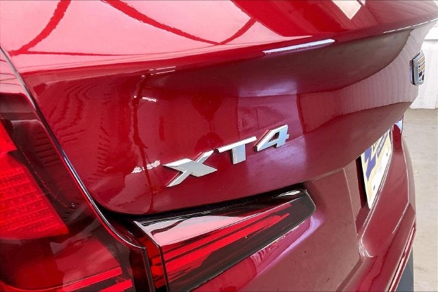 2020 Cadillac XT4 Premium Luxury