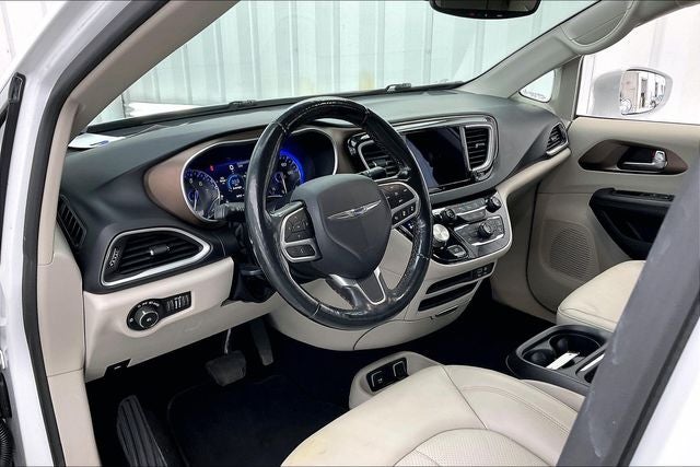 2019 Chrysler Pacifica Touring L
