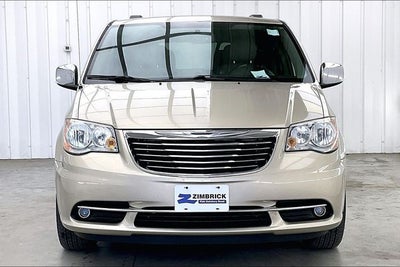 2014 Chrysler Town & Country Touring-L
