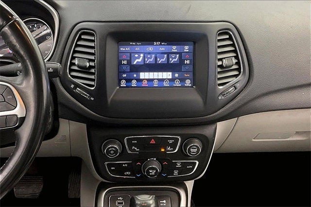 2017 Jeep New Compass Latitude