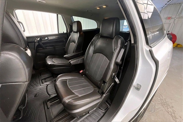 2017 Buick Enclave Leather Group