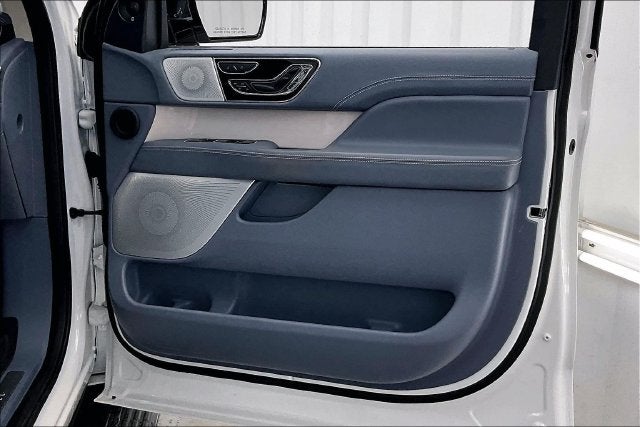 2023 Lincoln Navigator Black Label