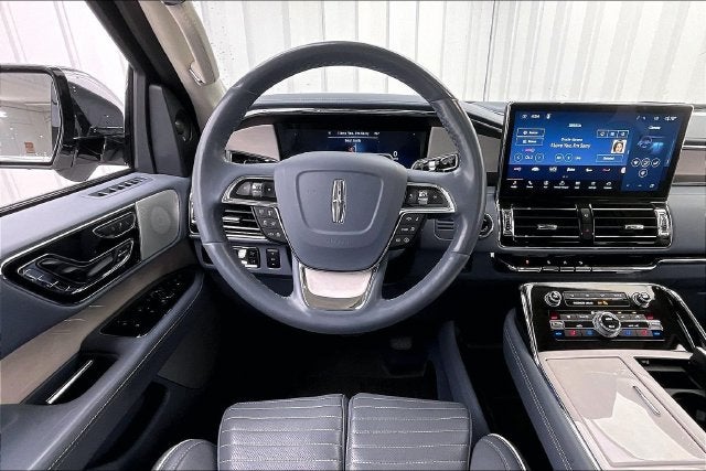 2023 Lincoln Navigator Black Label