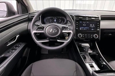 2024 Hyundai TUCSON SE