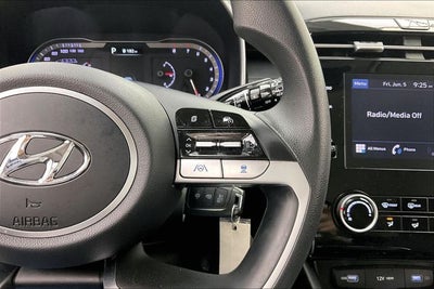 2023 Hyundai TUCSON SE