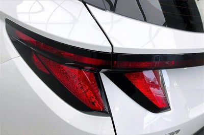 2023 Hyundai TUCSON SE