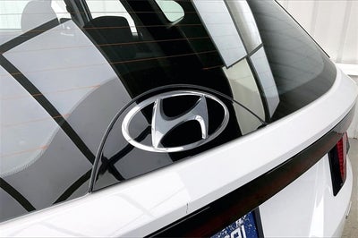 2023 Hyundai TUCSON SE