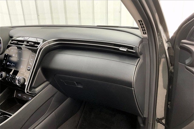 2023 Hyundai TUCSON SE