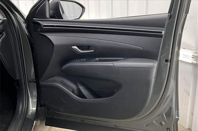 2023 Hyundai TUCSON SE