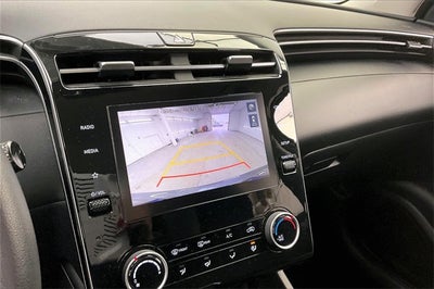 2023 Hyundai TUCSON SE