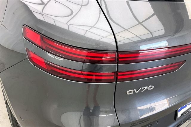 2024 Genesis GV70 2.5T