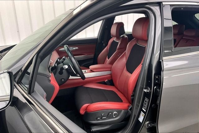 2024 Genesis GV70 2.5T